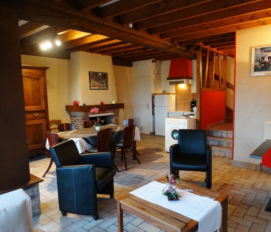 Gites De La Ferme Auberge De Mesauboin Billé Zewnętrze zdjęcie