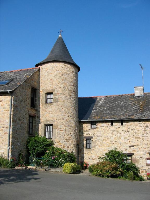 Gites De La Ferme Auberge De Mesauboin Billé Zewnętrze zdjęcie
